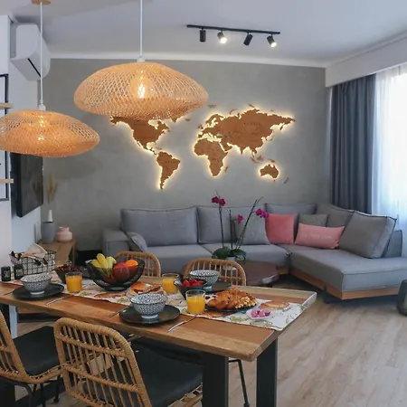 Apartment Luxury 80m2 With Balcony Downtown *