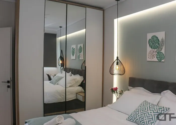 Luxury 80m2 With Balcony Downtown Apartment