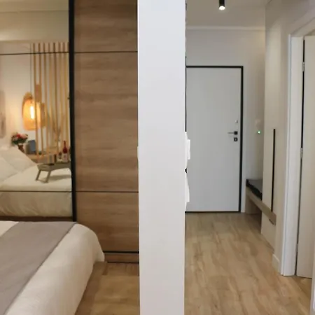 Luxury 80m2 With Balcony Downtown * Thessaloniki