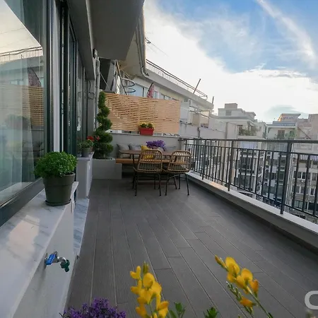 Apartment Luxury 80m2 With Balcony Downtown