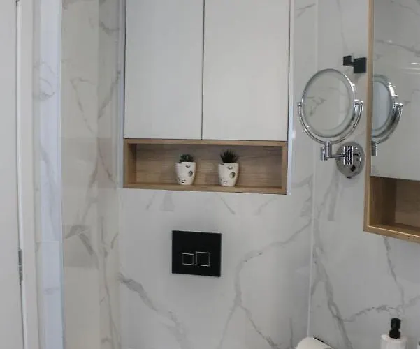 Luxury 80m2 With Balcony Downtown * Thessaloniki