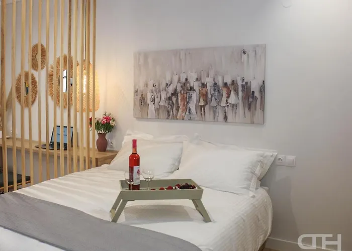 Luxury 80m2 With Balcony Downtown Apartment Thessaloniki