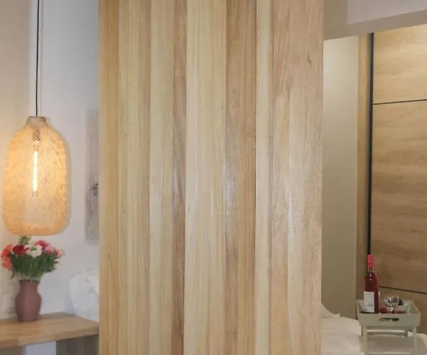 Luxury 80m2 With Balcony Downtown Daire *
